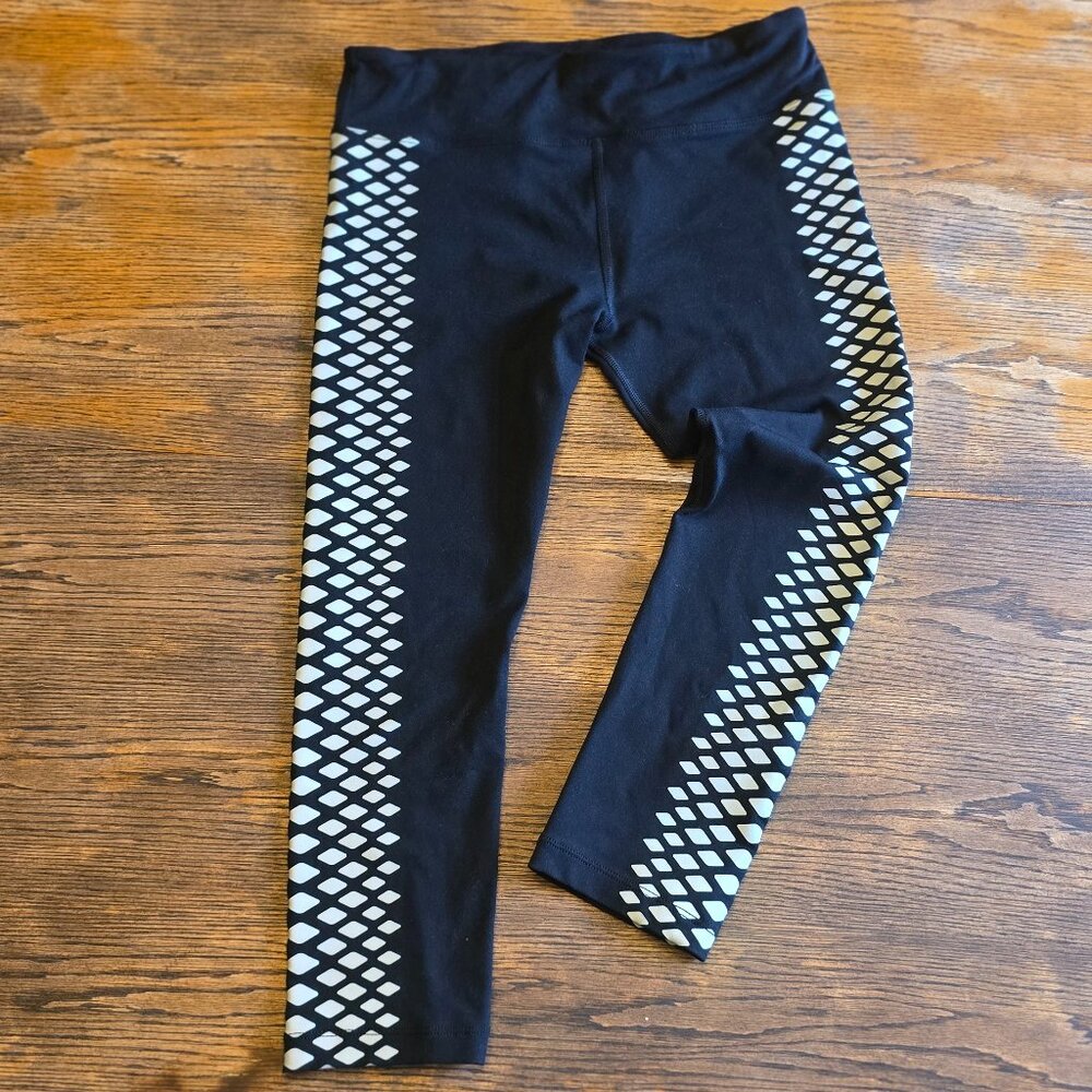 LORNA JANE Night Ryder Cropped Legging - Black - sz S